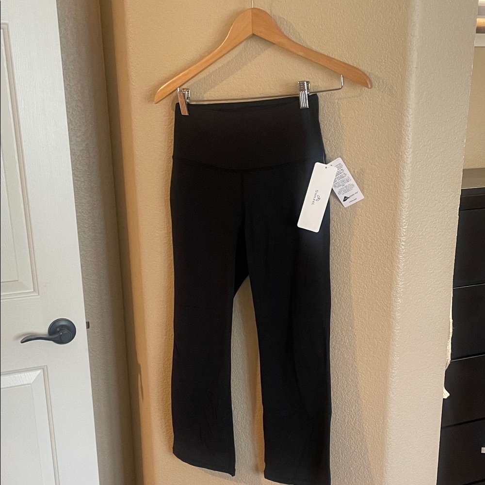 Sunzel High Waist Tummy Control Mini Flared Leggings Size S